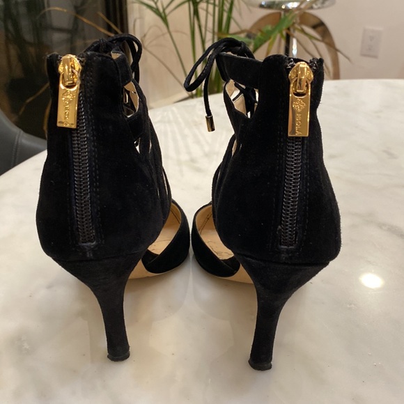 Isola Indira Black Suede Shoe - Picture 5 of 8